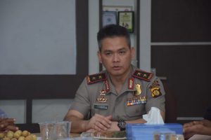 Polda Jambi akan usut tuntas oknum pengunjuk rasa pembakar motor polisi, Kapolda : Kalo jentel Serahkan diri lebih baik