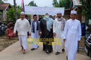 Bupati Masnah Bangga dengan Kekompakan Alumni Ponpes Saadatuddarein