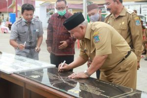 Bupati Tanjab Barat Resmikan Pembangunan infrastruktur Fisik Tahap II