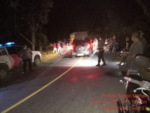 Tak Kuat Menanjak Dump Truck Masuk Jurang. Dari Lima Orang Korban, Satu Orang Meninggal di TKP