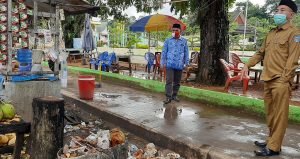 Wabup Mashuri Intruksikan Kawasan Terbuka Hijau Masjid Raya Pasar Bawah Bersih Dari PKL