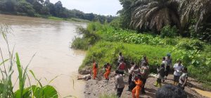 Dua Hari Tak Pulang, Warga Jelatang Ditemukan Mengapung di Sungai Merangin