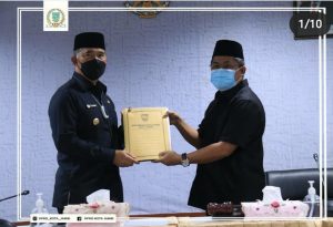 Ketua DPRD Kota Jambi Pimpin Rapat Penyampaian Pandangan Fraksi Terhadap Nota Pengantar Ranperda APBD Kota Jambi 2020