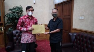 Ketua DPRD Provinsi Jambi Sambut Hangat PTI dan Ajak Bersinergi Membangun Teater