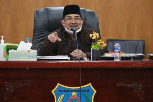 Bupati Anwar Sadat Buka Seminar Al-Quran