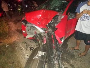 Adu Kambing Mobil Travel vs Mobil Pribadi, Tujuh Orang Mengalami Luka-Luka