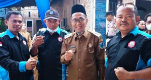 Wakil Bupati Serahlan Sertifikat tanah kepada masyarakat