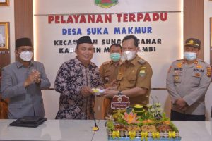 Wabup BBS Resmikan Gedung desa Terpadu Suka Makmur