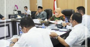 Pansus II DPRD Kota Jambi Laksanakan Dengar Pendapat tentang Retribusi