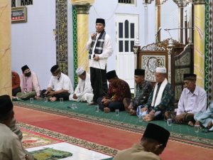 Safari Ramadhan di Batanghari, Edi Purwanto Cek Pembangunan Turap