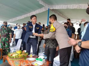 Perlombaan Bidar memperebutkan Hadiah dan Piala Bergilir M.Alki Ardhiansyah Iskandar