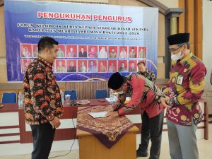 Dihadiri Sekda, Pengurus FK3S SD Muarojambi Dikukuhkan