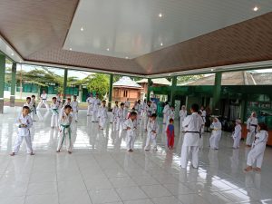 Ujian Kenaikan Sabuk Karateka Lemkari OKI