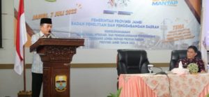 Gubernur Jambi terus berupaya mendorong anak-anak untuk terus melakukan inovasi