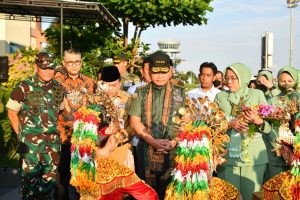 Kedatangan Kasad di Bumi Sepucuk Jambi Sembilan Lurah, Disambut Dengan Tari Sekapur Sirih