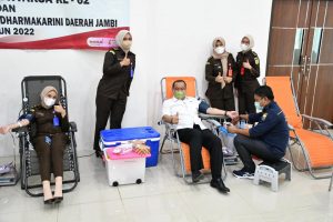 Jaksa Ramai-Ramai Donor Darah