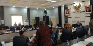 Komisi lll DPRD Provinsi Jambi melakukan Hearing dengan Dinas PUPR Provinsi Jambi.