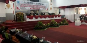 Pimpinan Paripurna Beri Waktu Kepada Kedua Calon Wabup Untuk Musyawarah