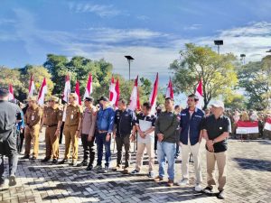 Walikota Ahmadi Melaunching Gerakan Pembagian 10 Juta Bendera Merah Putih