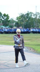 Kapolsek sungai gelam IPDA Yohanes Chandra Jadi komandan upacara penurunan bendera HUT RI ke 77 tahun 2022