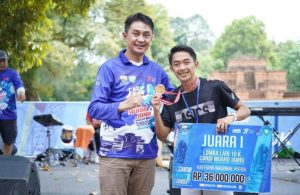 Pj Bupati Muaro Jambi Bachyuni Deliansyah Menghadiri Acara Lomba Lari Maraton 10K Tingkat Nasional di Candi Muaro Jambi