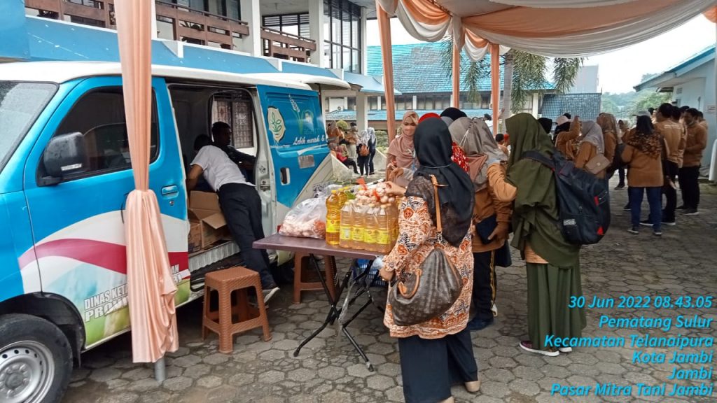 Pasar Mitra Tani Jambi gelar Pangan Murah saat Peringatan Harganas Tahun 2022