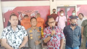 Dirreskrimsus Polda Jambi mengamankan 5 Tersangka Terkait Gudang BBM Ilegal Terbakar Di Kota Jambi