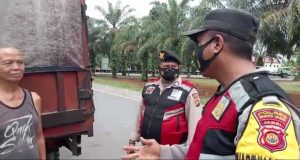 Antisipasi Gangguan Kamtibmas Dan Laka Lantas jalan disiang hari,Polsek Jaluko gelar Patroli 