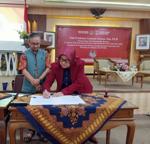 Fakultas Hukum UNISKI OKI Lakukan MoU dengan Jawaharlal Nehru University New Delhi India