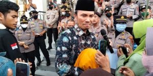 Temui Massa Aksi, Ketua DPRD Provinsi Jambi Nyatakan Komit Berjuang Bersama Petani