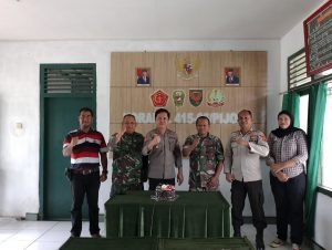 HUT TNI KE 77, kapolsek jaluko dan jajaran anggota Gruduk Koramil 405-06/pijoan