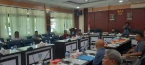 Dewan Fasilitasi Persoalan Kepemilikan Lahan yang Berada di Bawah Bangunan Kantor Lurah Paal Merah