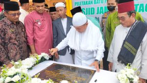 Al Haris Letakkan Batu Pertama Renovasi Masjid Jami’ At-Taqwa