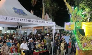 Bupati Tanjab Barat Buka Secara Resmi Festival Arakan Sahur Minggu Ke Dua