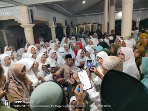 Anies Baswedan Sapa Warga OKI di Ponpes Darul Muttaqien