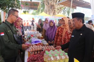 Buka Bazar DWP Jambi, Abdullah Sani: Bazar UMKM Upaya Penguatan Ekonomi Masyarakat