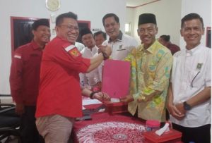 Jakfar Sodiq Ambil Formulir Ke PDIP Dipastikan Akan Berpasangan Dengan Abdi Yanto