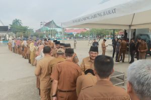 Bupati Tanjab Barat Pimpin Apel Gabungan ASN dan Non ASN Pasca Cuti Lebaran Idul Fitri