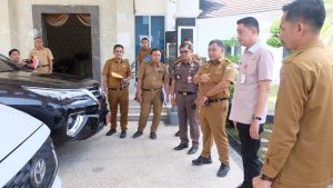 Seiring dengan Berakhirnya Masa Jabatan Penjabat Bupati Muaro Jambi Mengembalikan Mobil Dinas