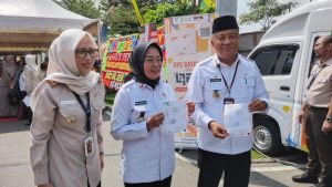 PJ Walikota Jambi Launching dan Serahkan secara Simbolis PBB 2024 Tingkat Kota Jambi