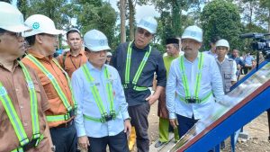 Gubernur Al Haris Lakukan Peletakan Emas Prosesi Tegak Tiang Tuo, Mega Proyek Revitalisasi KCBN Muarajambi