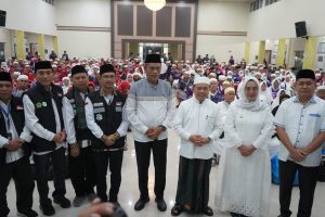 Al Haris Sambut Kepulangan 444 Jemaah Haji Jambi Kloter 27, Sampaikan Terima Kasih Kepada Petugas Haji Yang Mendampingi