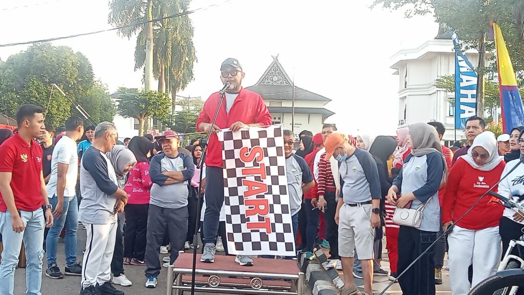 Lepas Jalan Santai HUT Kemerdekaan, Sekda Minta Seluruh Komponen Turut Membangun Bangsa