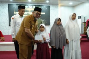 Pjs. Gubernur Sudirman Apresiasi Peran Forum Zakat Bangkitkan Kesadaran Masyarakat Membagi Rezeki Kepada yang Membutuhkan