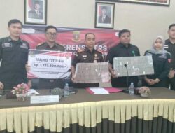 Mantan Ketua Panwaslu OKI Kembalikan Uang Rp436 Juta, Kajari Pastikan Hukum Tetap Tegak