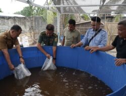 Tingkatkan Ketahanan Pangan, Kodim 0402/OKI Lepaskan Benih Ikan