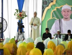 Ketua TP PKK OKI Hadiri Tabligh Akbar dan Wisuda Alqur’an Jelang Ramadhan