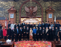 DPRD Gelar Paripurna Pelantikan Samsul Riduan Sebagai Waka DPRD
