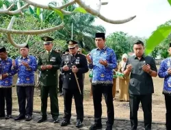Bupati Batanghari Ziarah dan Tabur Bunga Ke TMP