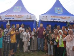 Bupati Resmikan Lapak PKL di Kawasan Pasar Rakyat. Baru Ditempati 16 Unit dari 23 Unit yang Tersedia